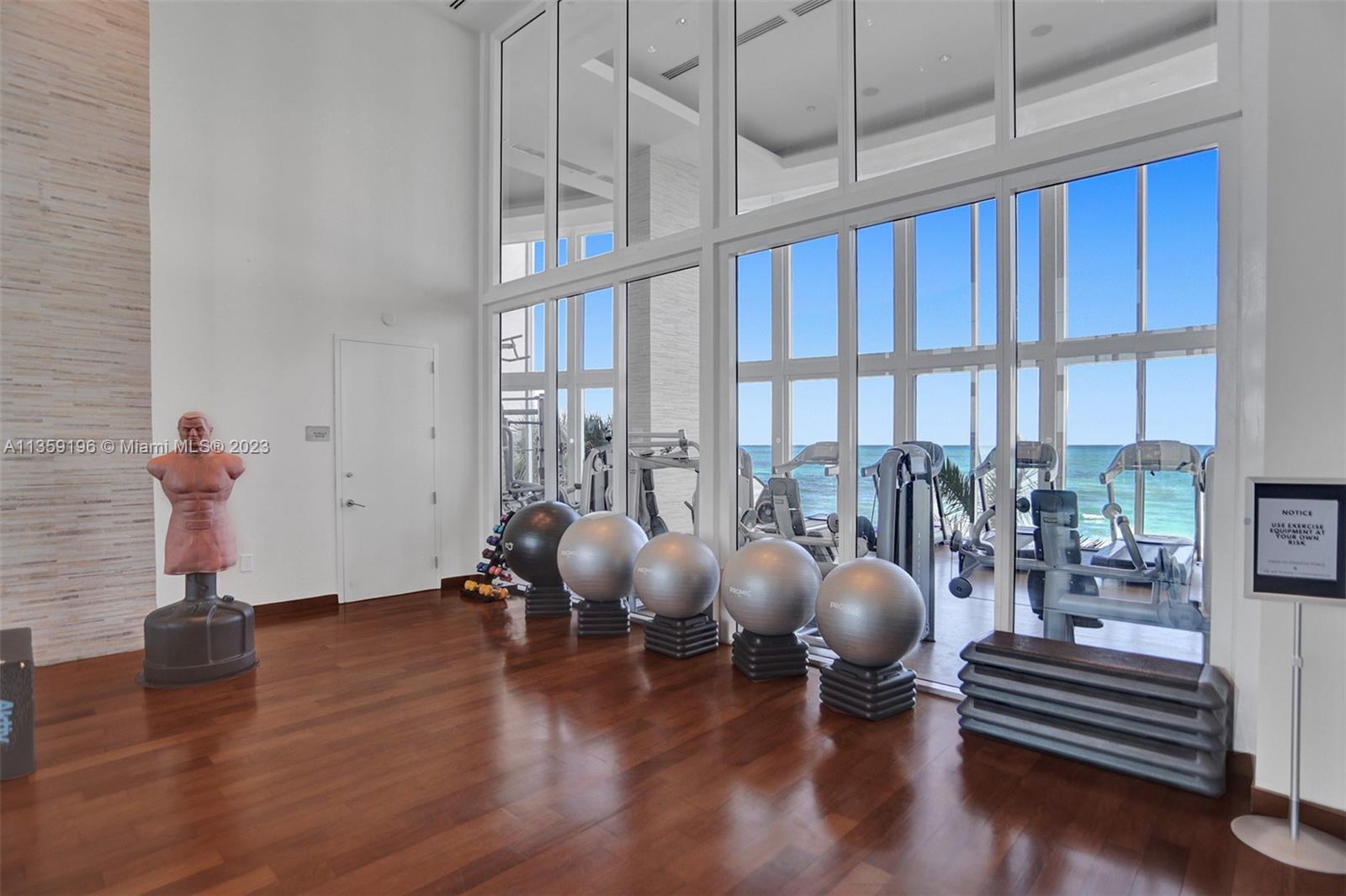 16001 Collins Ave (Available SEPT 1st) Unit: 3002