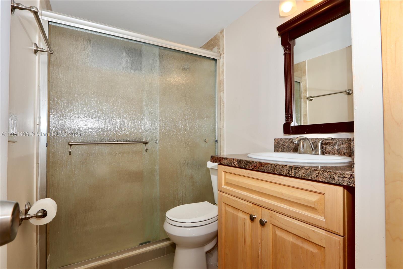 2910 Point East Dr Unit: M204