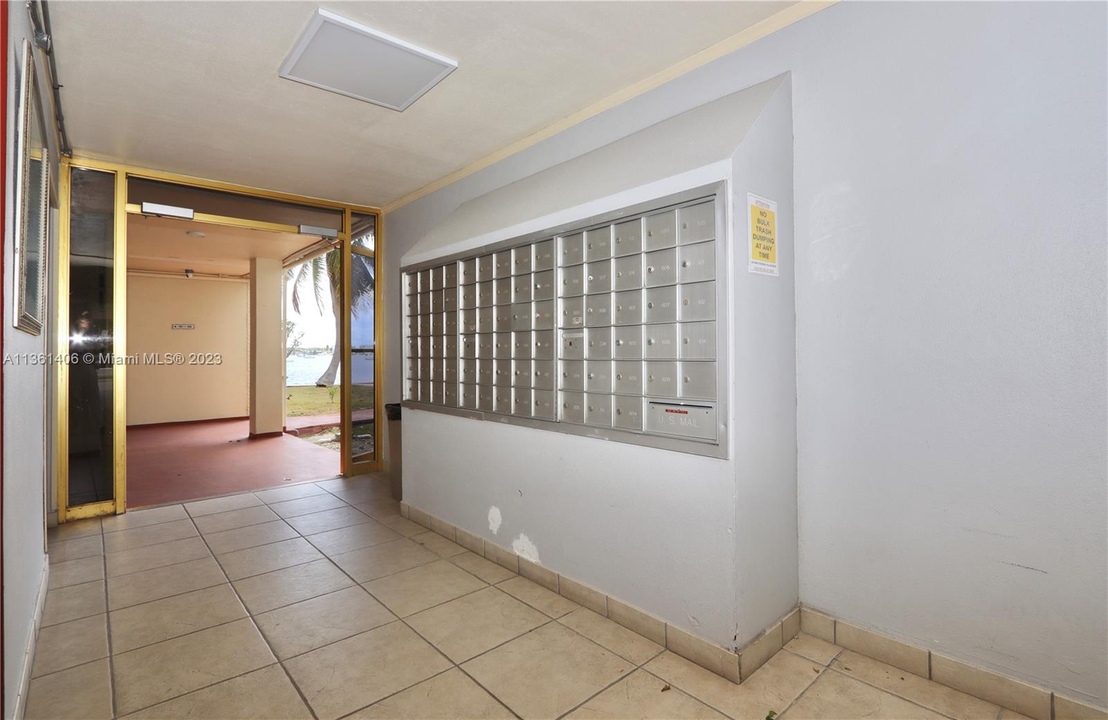 2910 Point East Dr Unit: M204