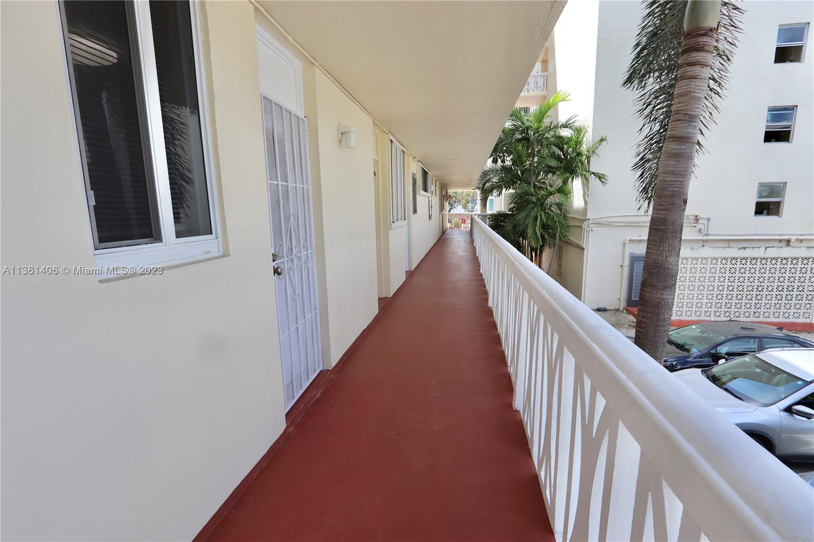 2910 Point East Dr Unit: M204