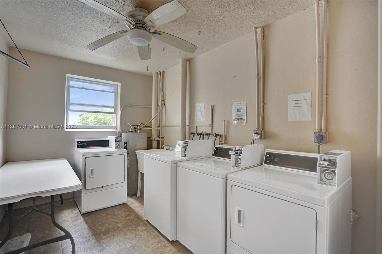 1001 NE 14th Ave Unit: 202