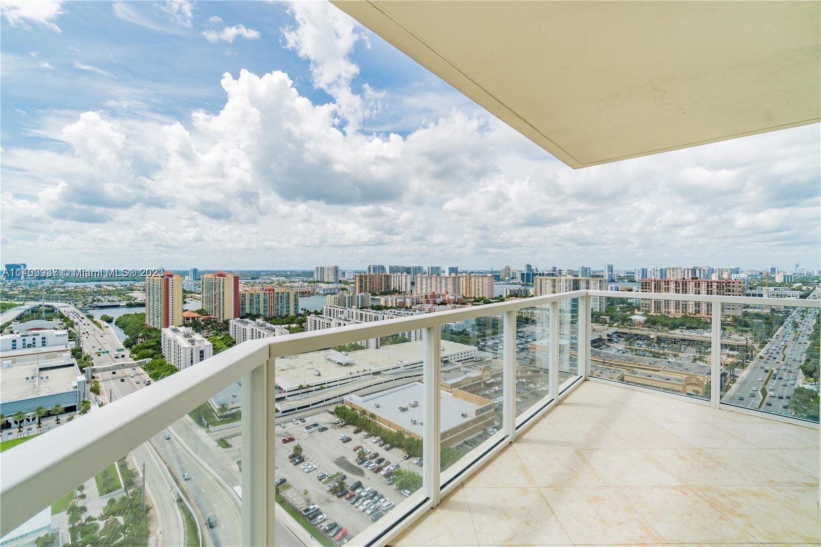16699 Collins Ave Unit: 2907