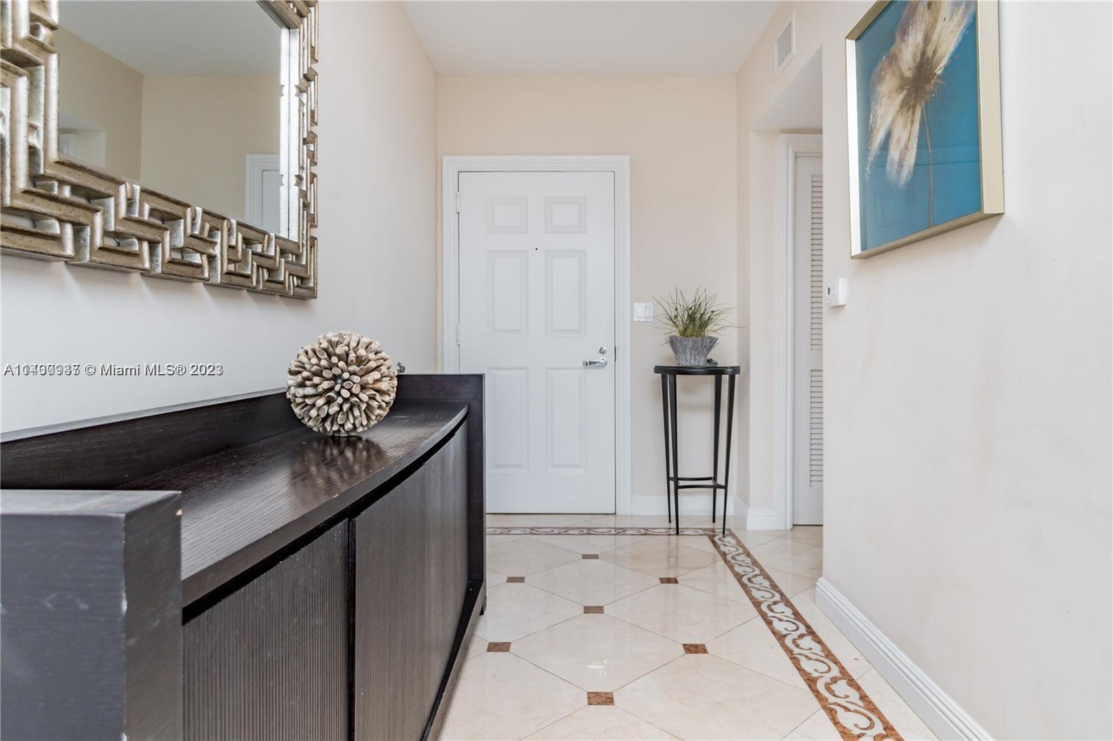 16699 Collins Ave Unit: 2907