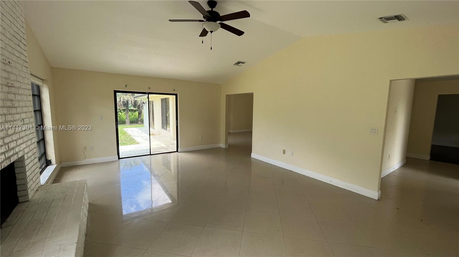 21500 SW 184th Ave