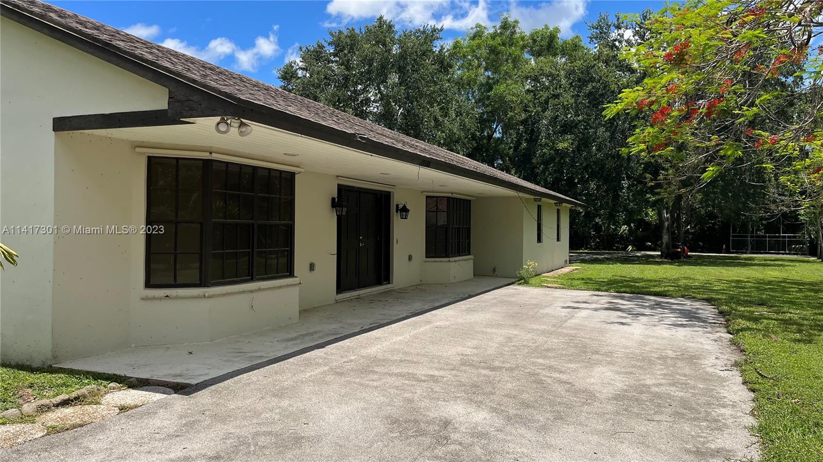 21500 SW 184th Ave