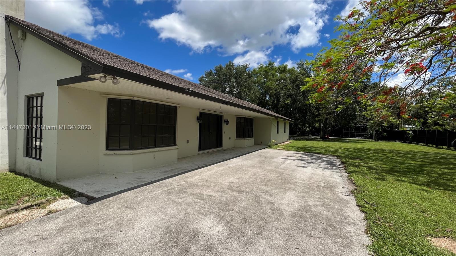 21500 SW 184th Ave