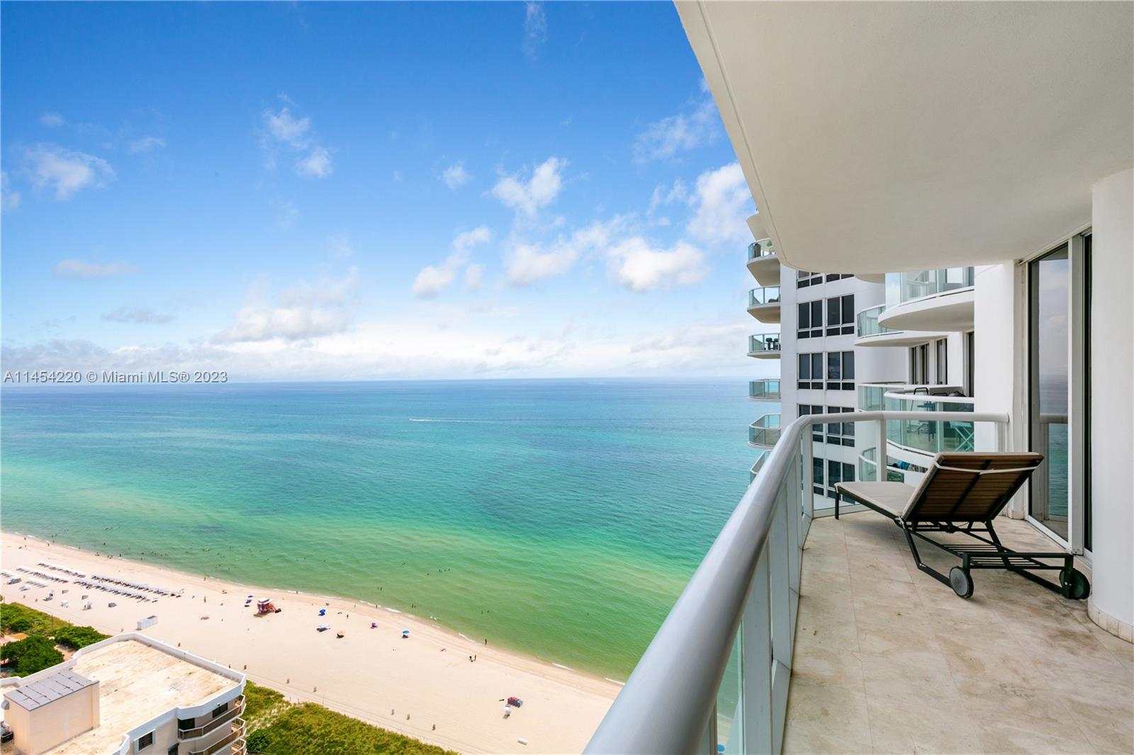 6365 Collins Ave Unit: 3208