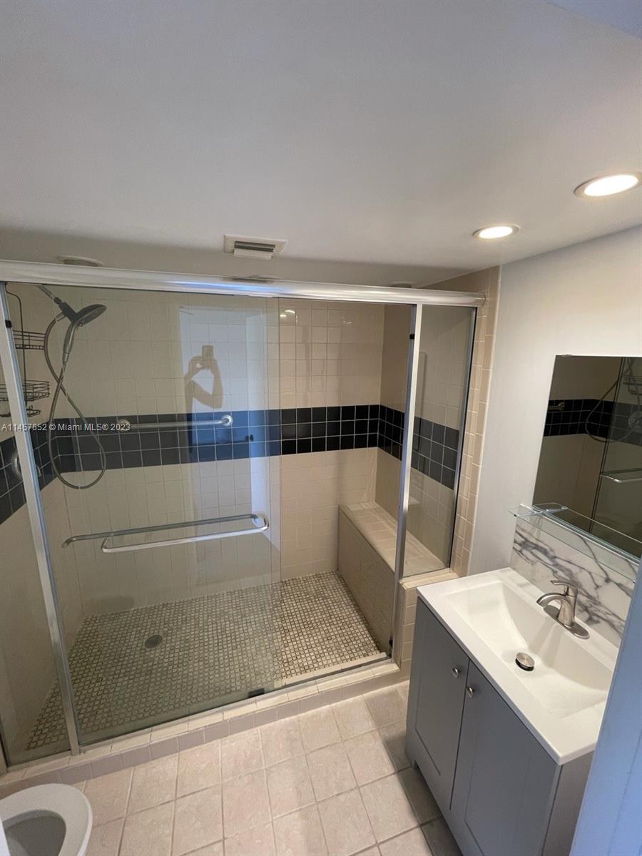 157 Heritage Way Unit: 157