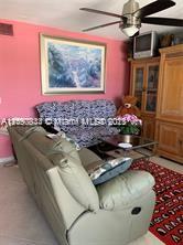 1100 Atlantic Shores Blvd Unit: 406