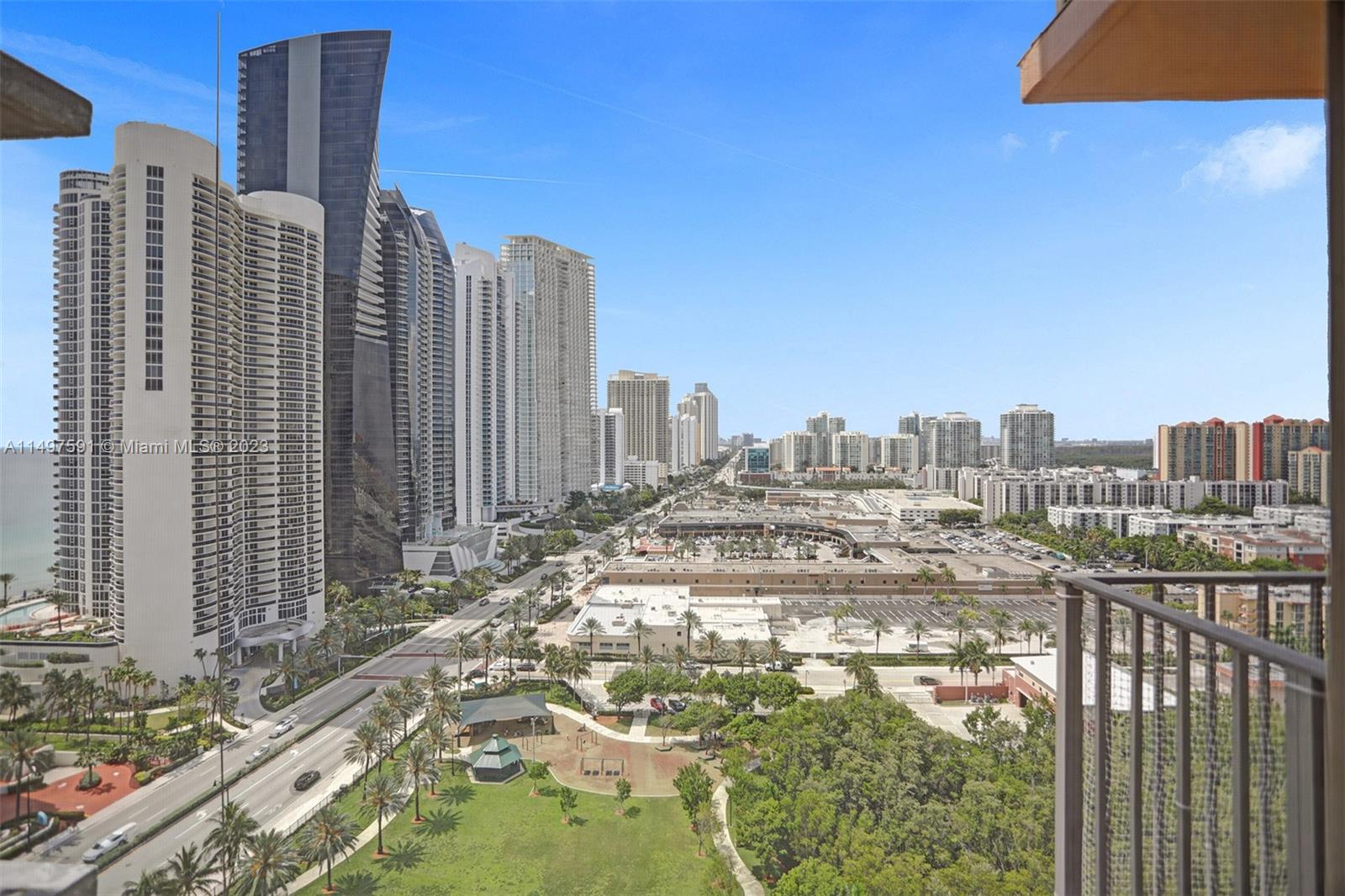 210 174th St Unit: 2302