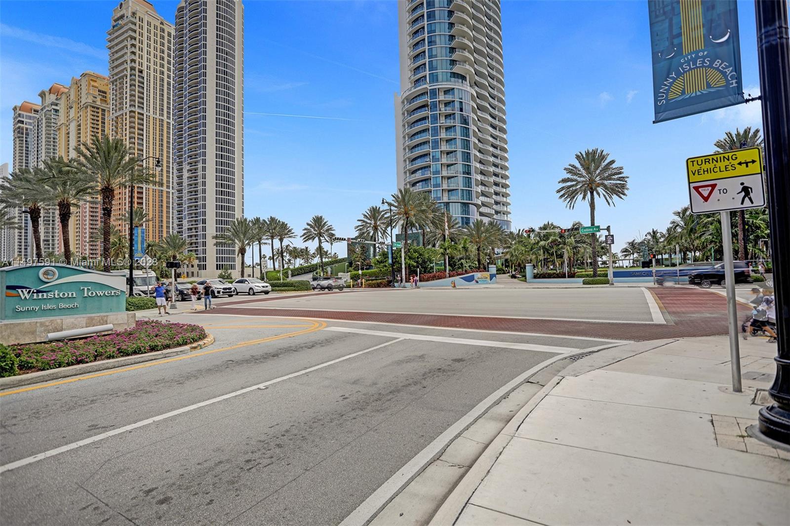 210 174th St Unit: 2302