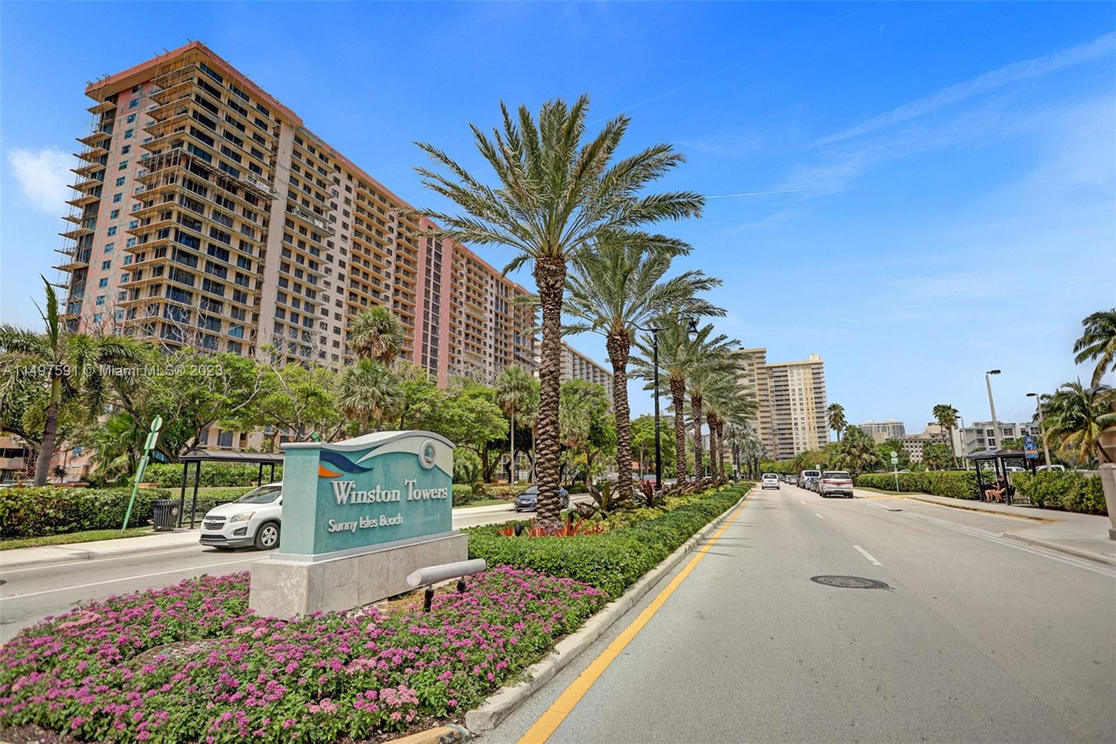210 174th St Unit: 2302