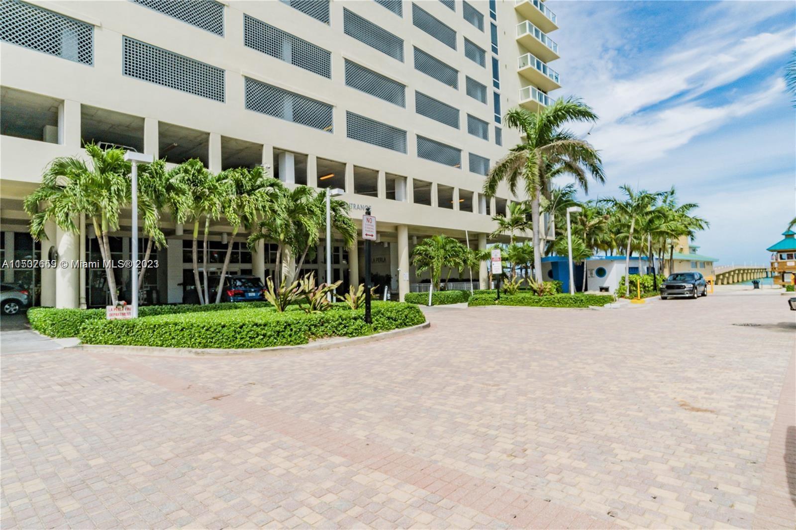 16699 Collins Ave Unit: 2907