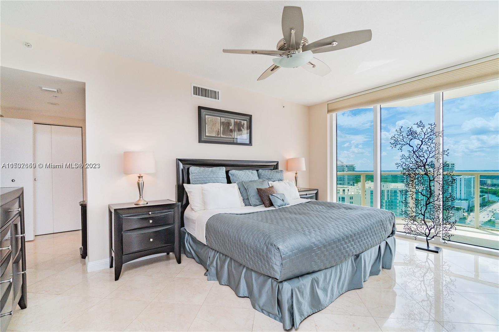 16699 Collins Ave Unit: 2907