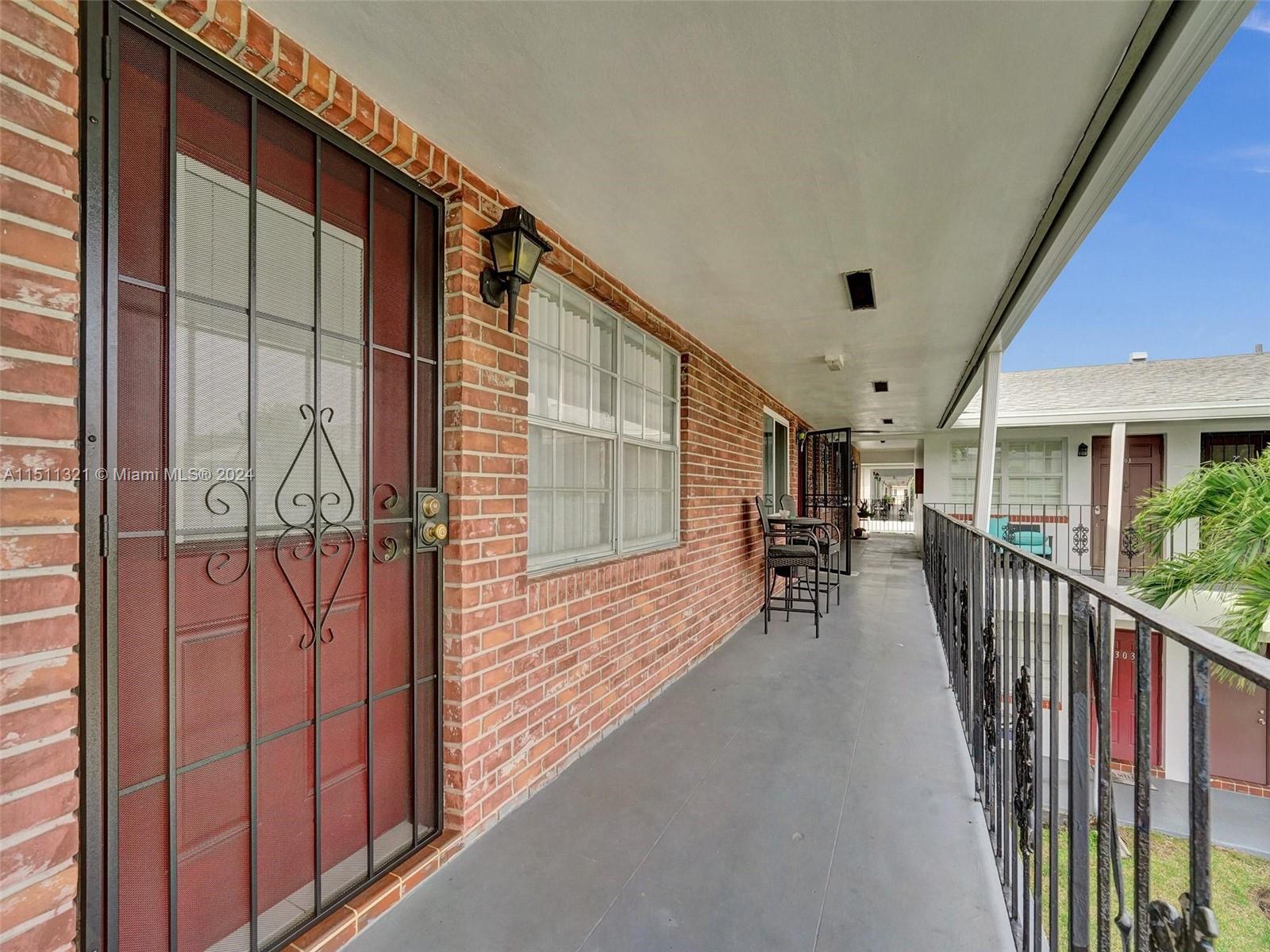 1100 Atlantic Shores Blvd Unit: 406