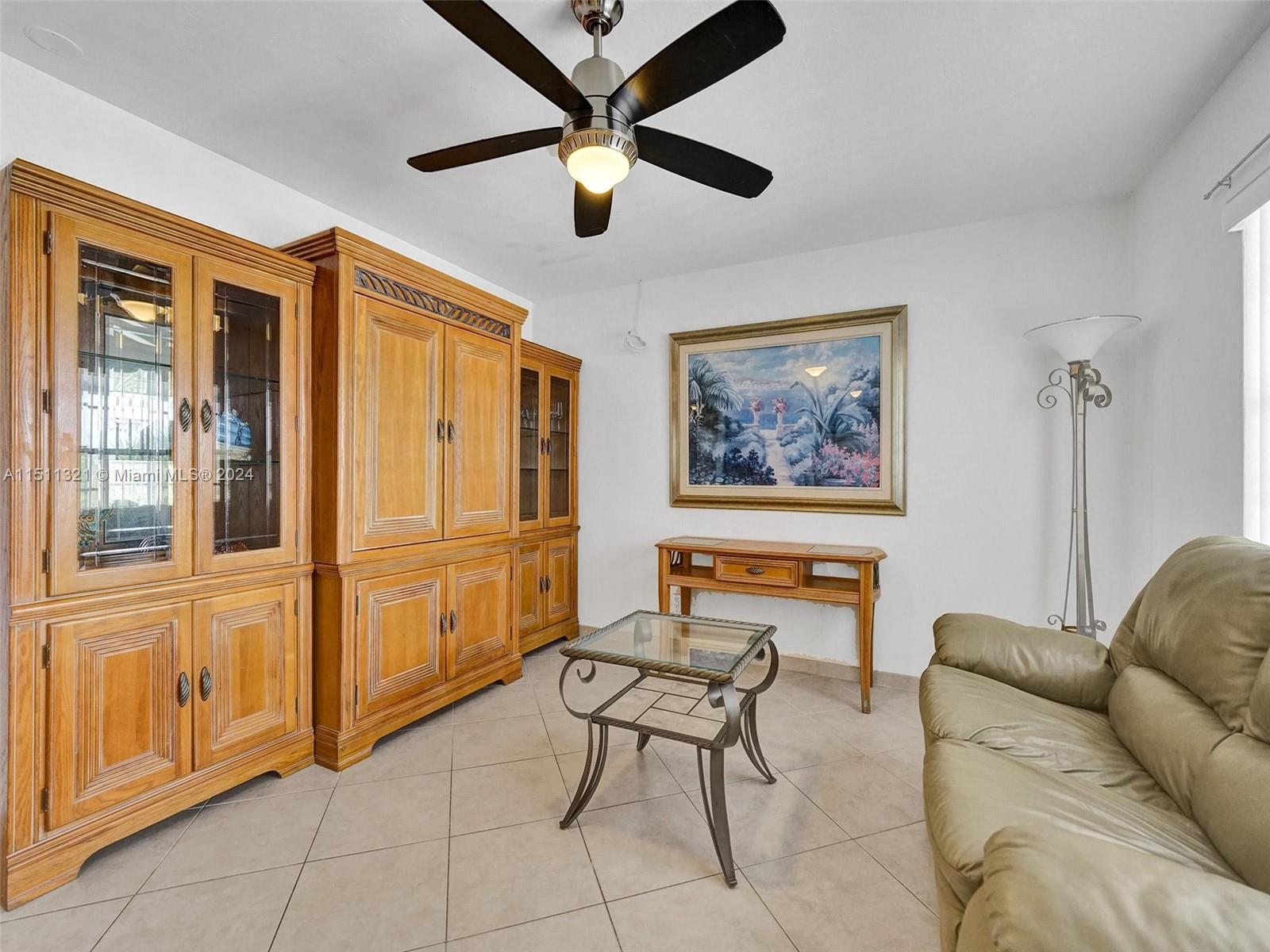 1100 Atlantic Shores Blvd Unit: 406