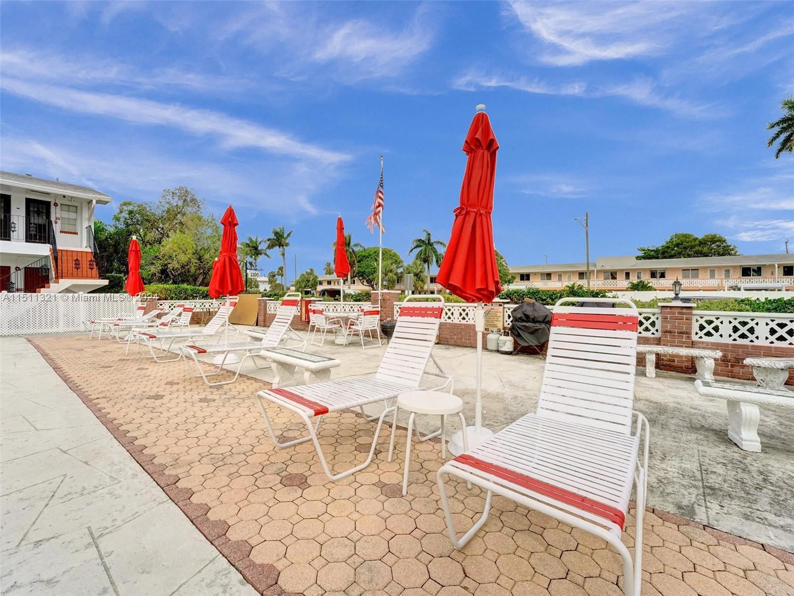 1100 Atlantic Shores Blvd Unit: 406