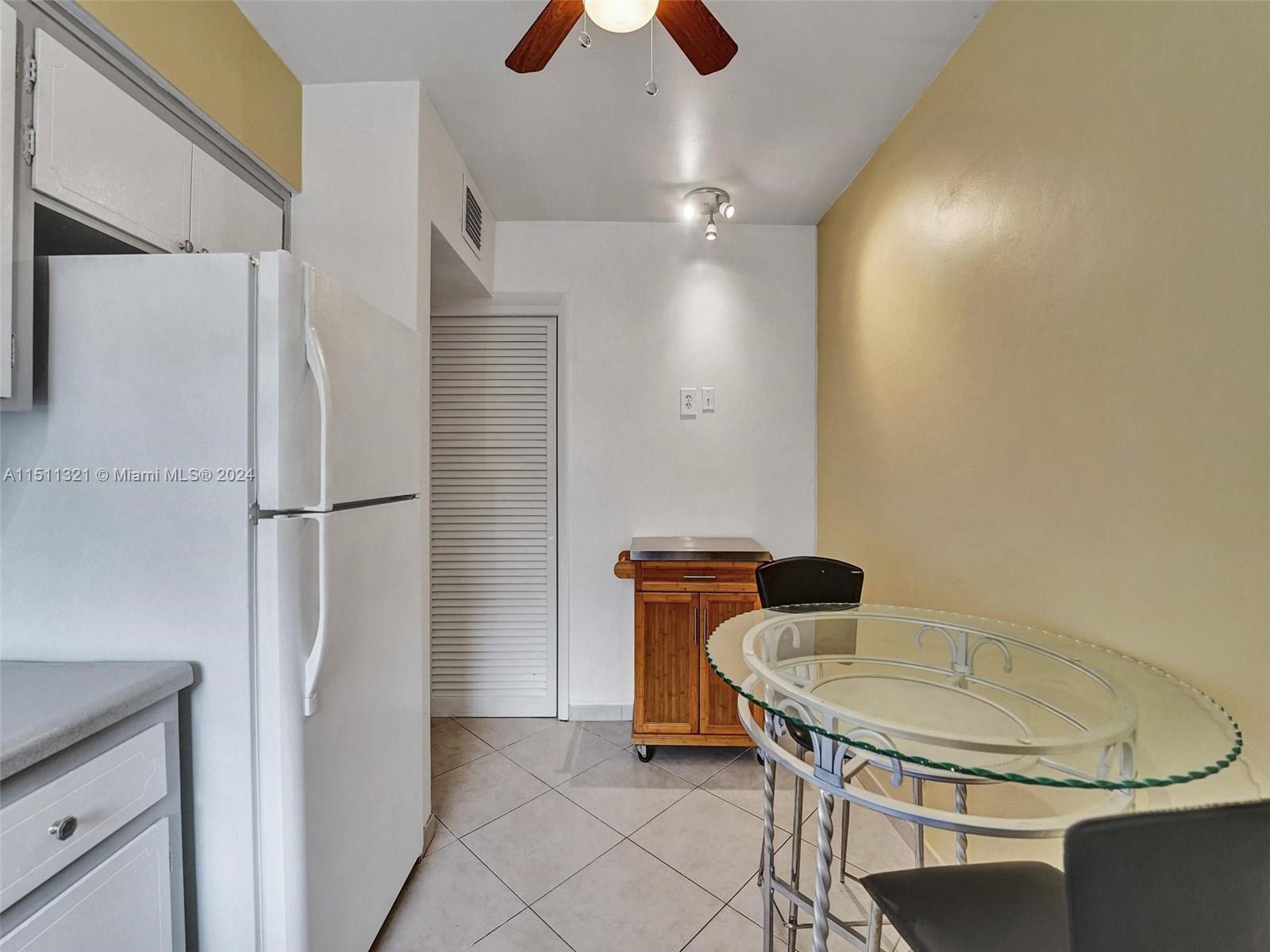 1100 Atlantic Shores Blvd Unit: 406