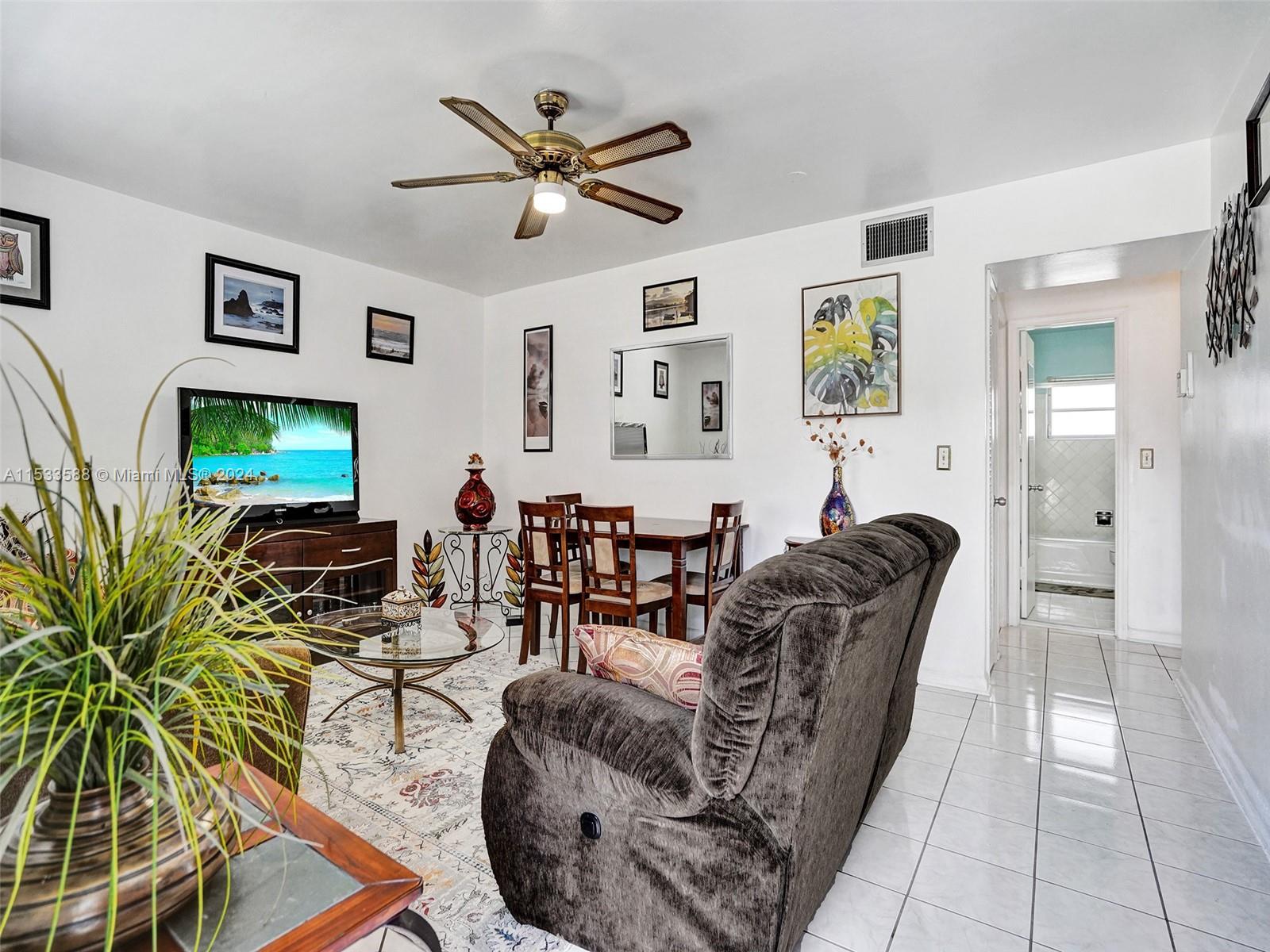 1050 Atlantic Shores Blvd Unit: 110