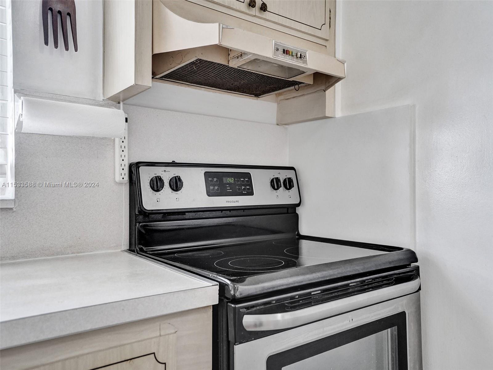 1050 Atlantic Shores Blvd Unit: 110