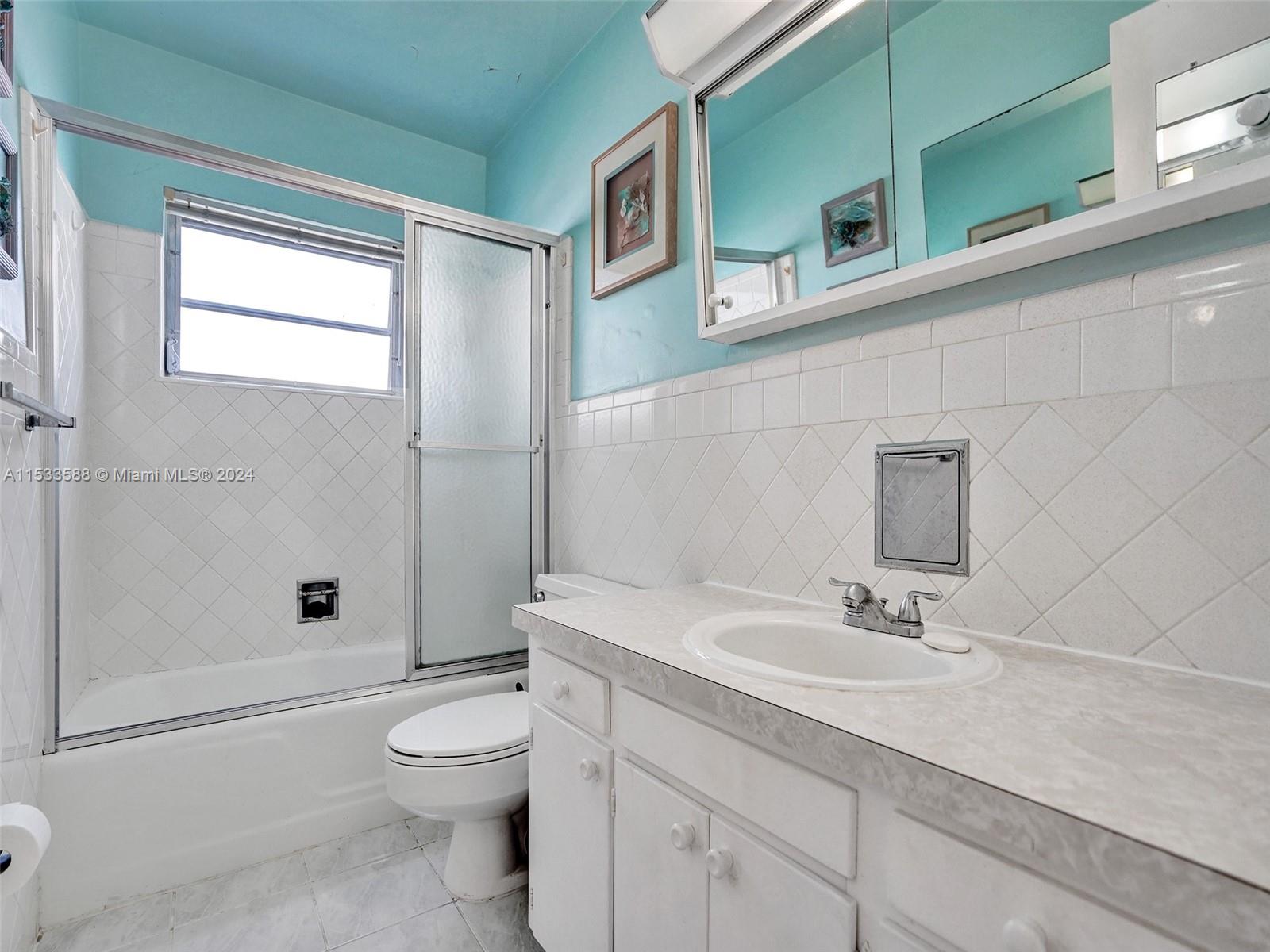 1050 Atlantic Shores Blvd Unit: 110