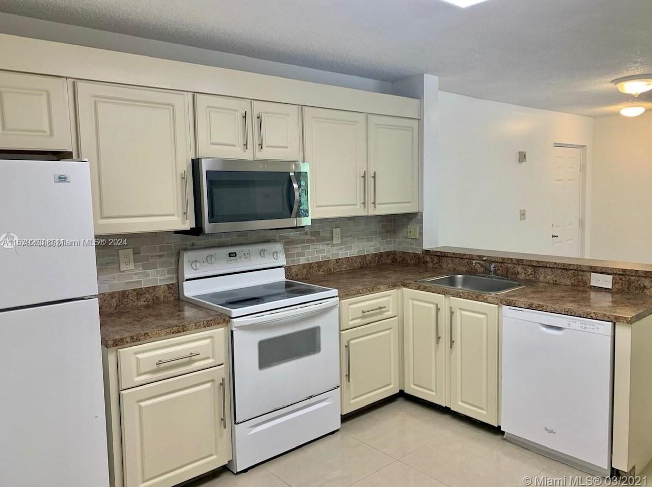 10131 W Sunrise Blvd # 204