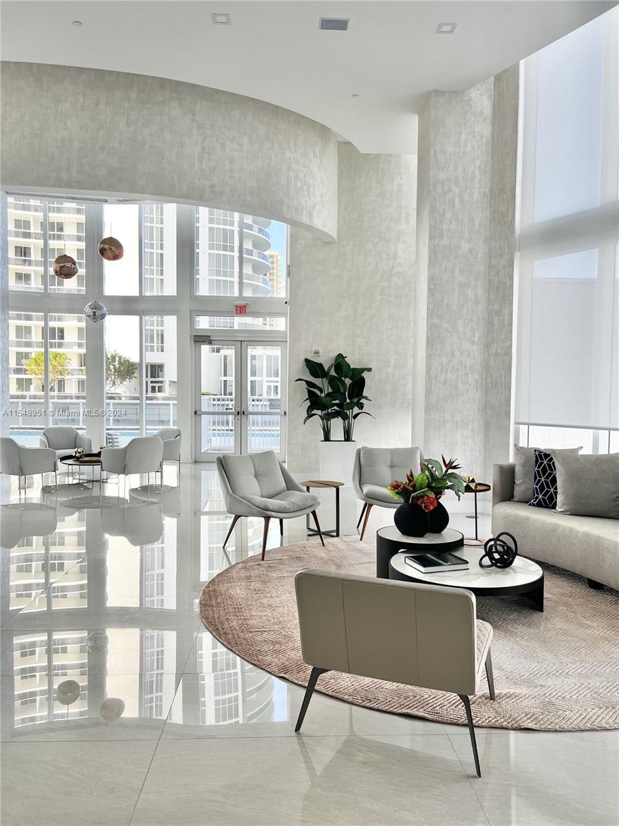 15901 Collins Ave # 2305