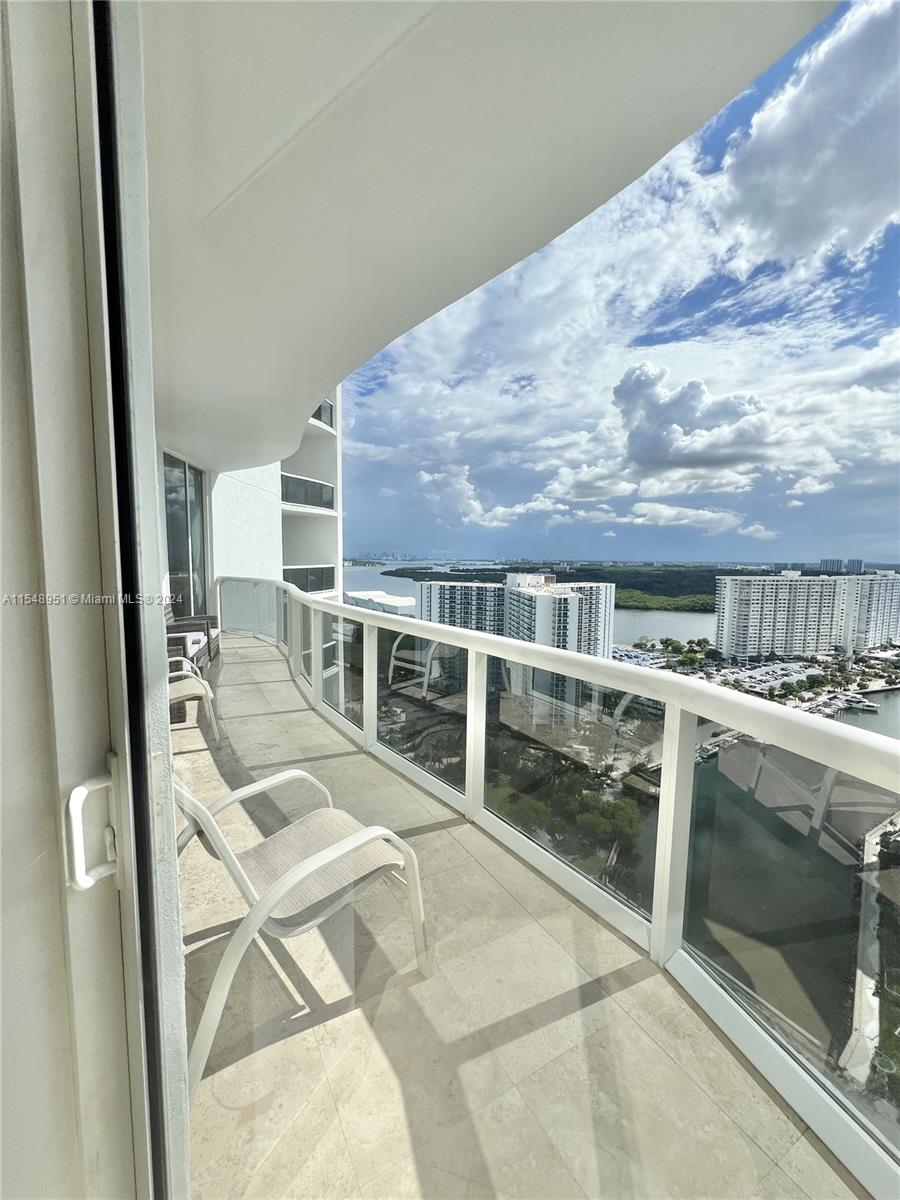 15901 Collins Ave # 2305