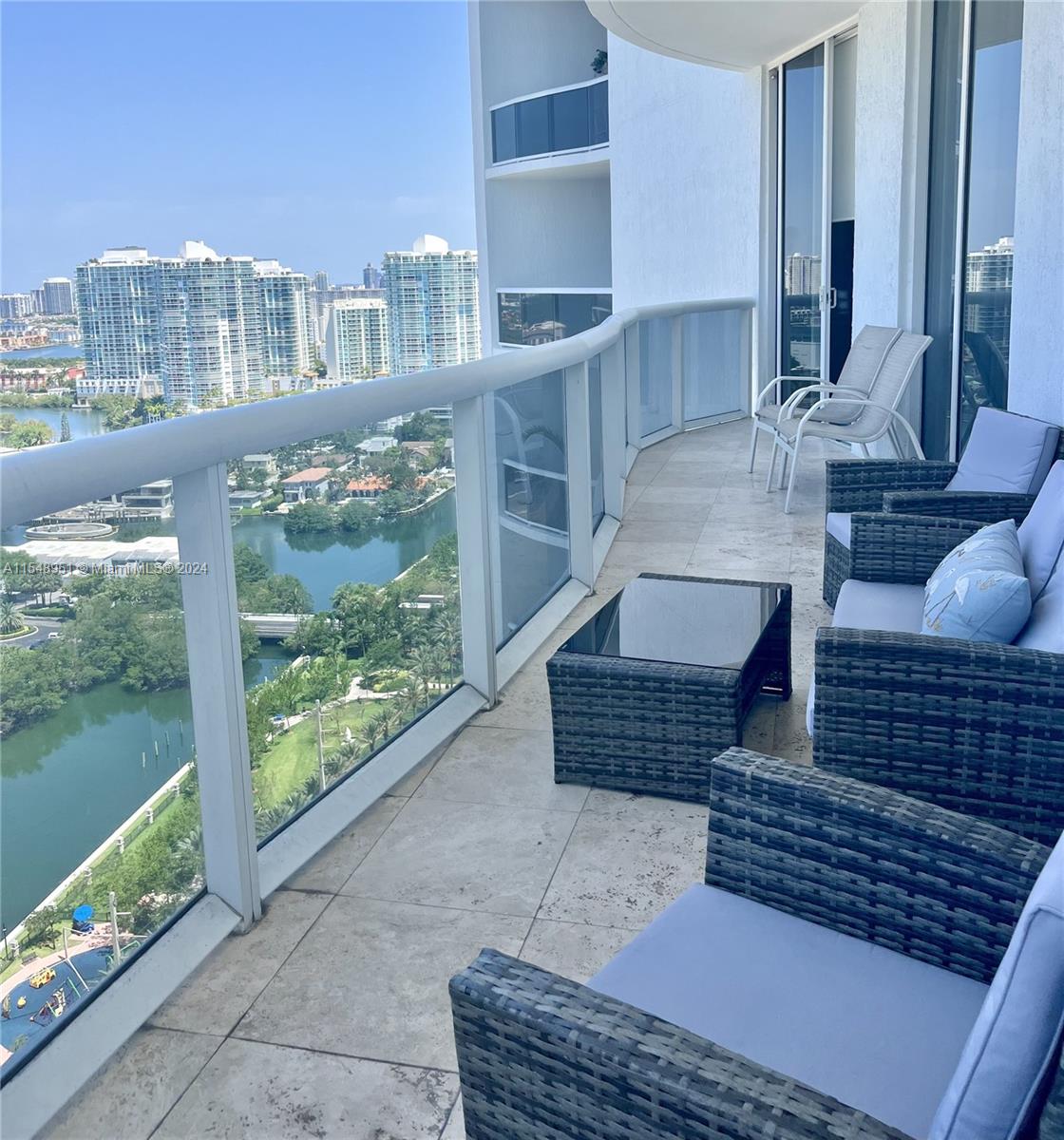 15901 Collins Ave # 2305