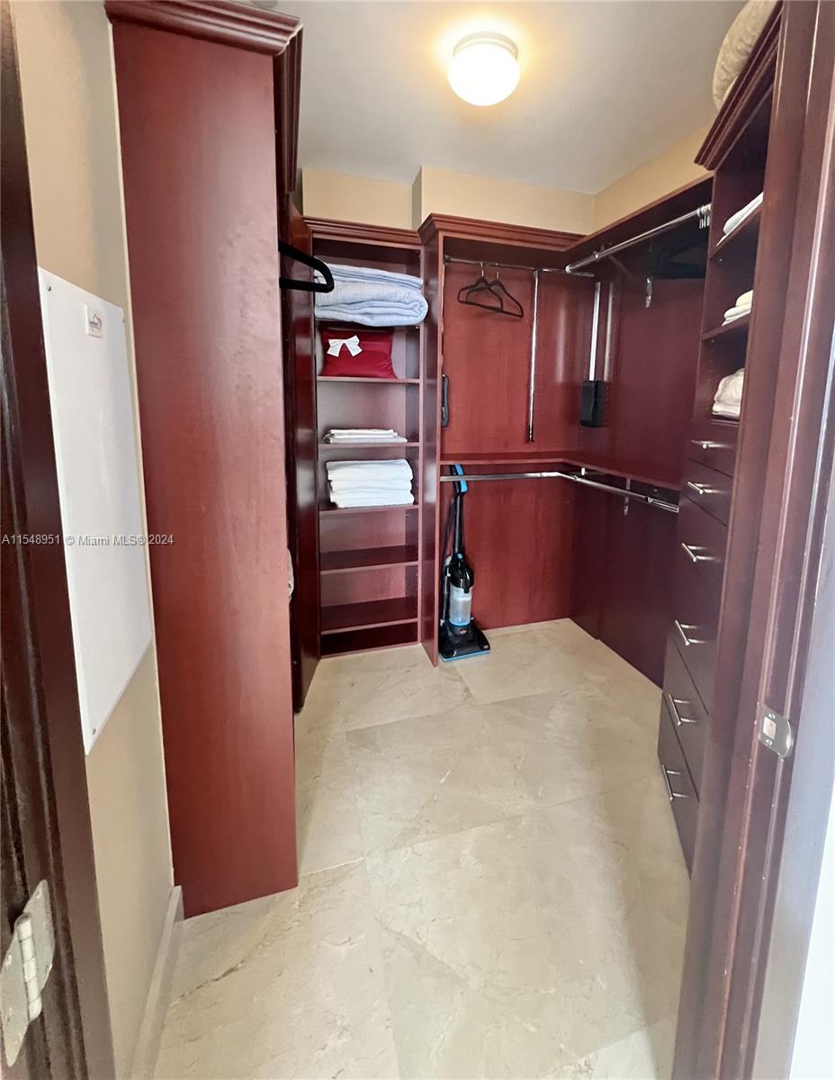 15901 Collins Ave # 2305