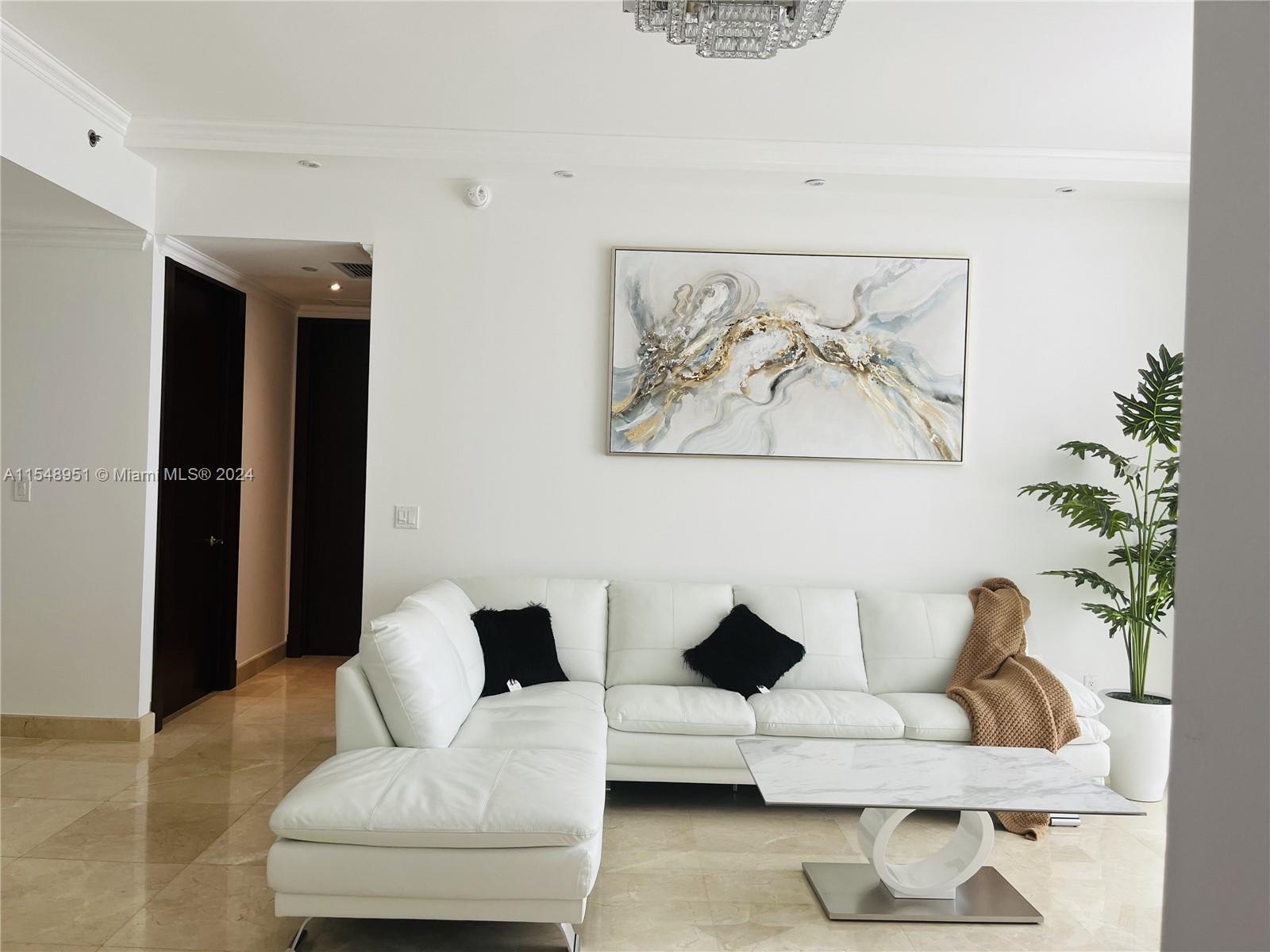 15901 Collins Ave # 2305