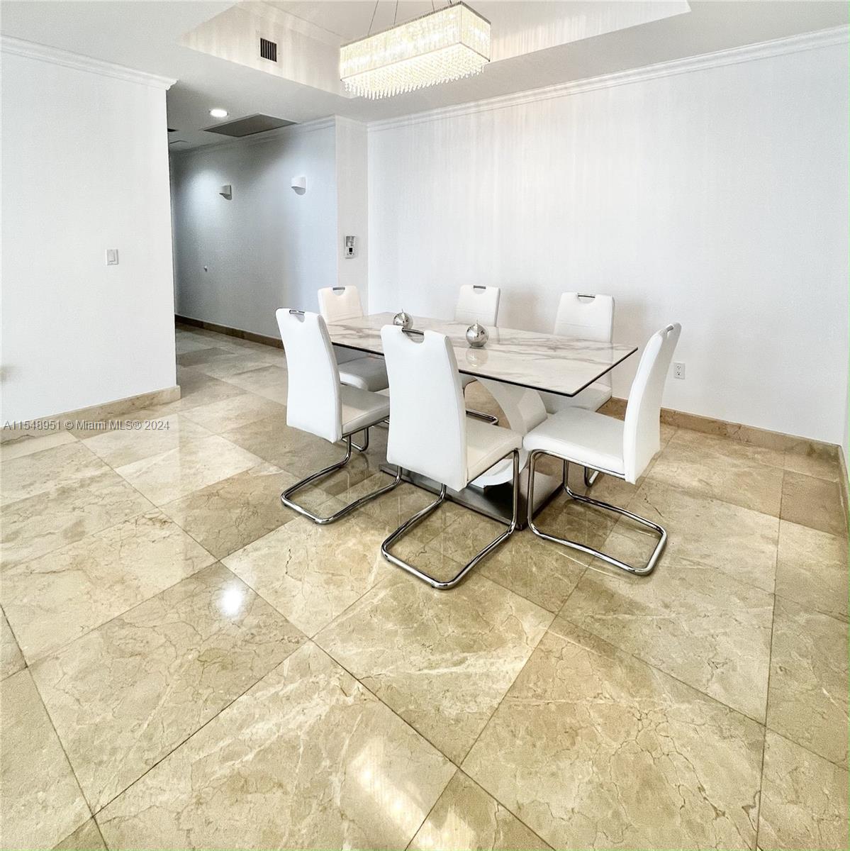 15901 Collins Ave # 2305