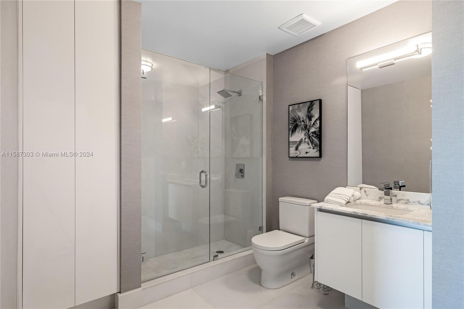 330 Sunny Isles Blvd # 506 Unit: 5-506
