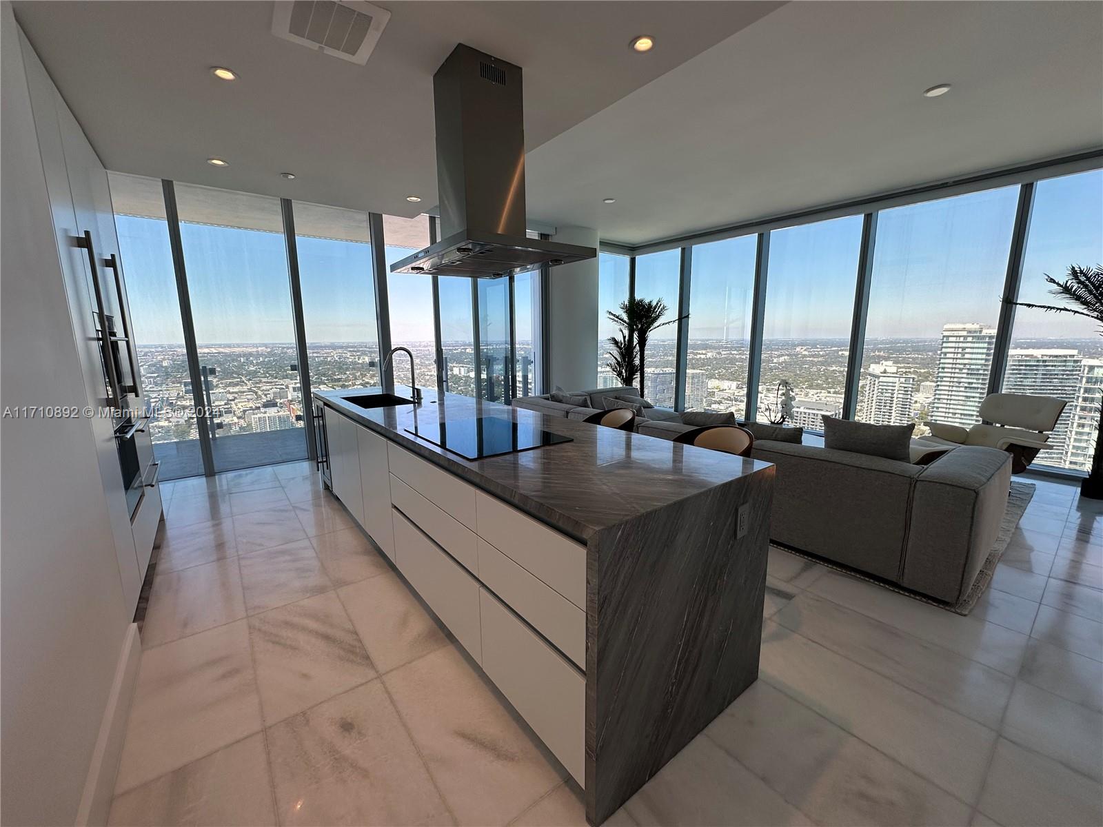 700 NE 26th Ter # 5506, Miami Unit: 5506