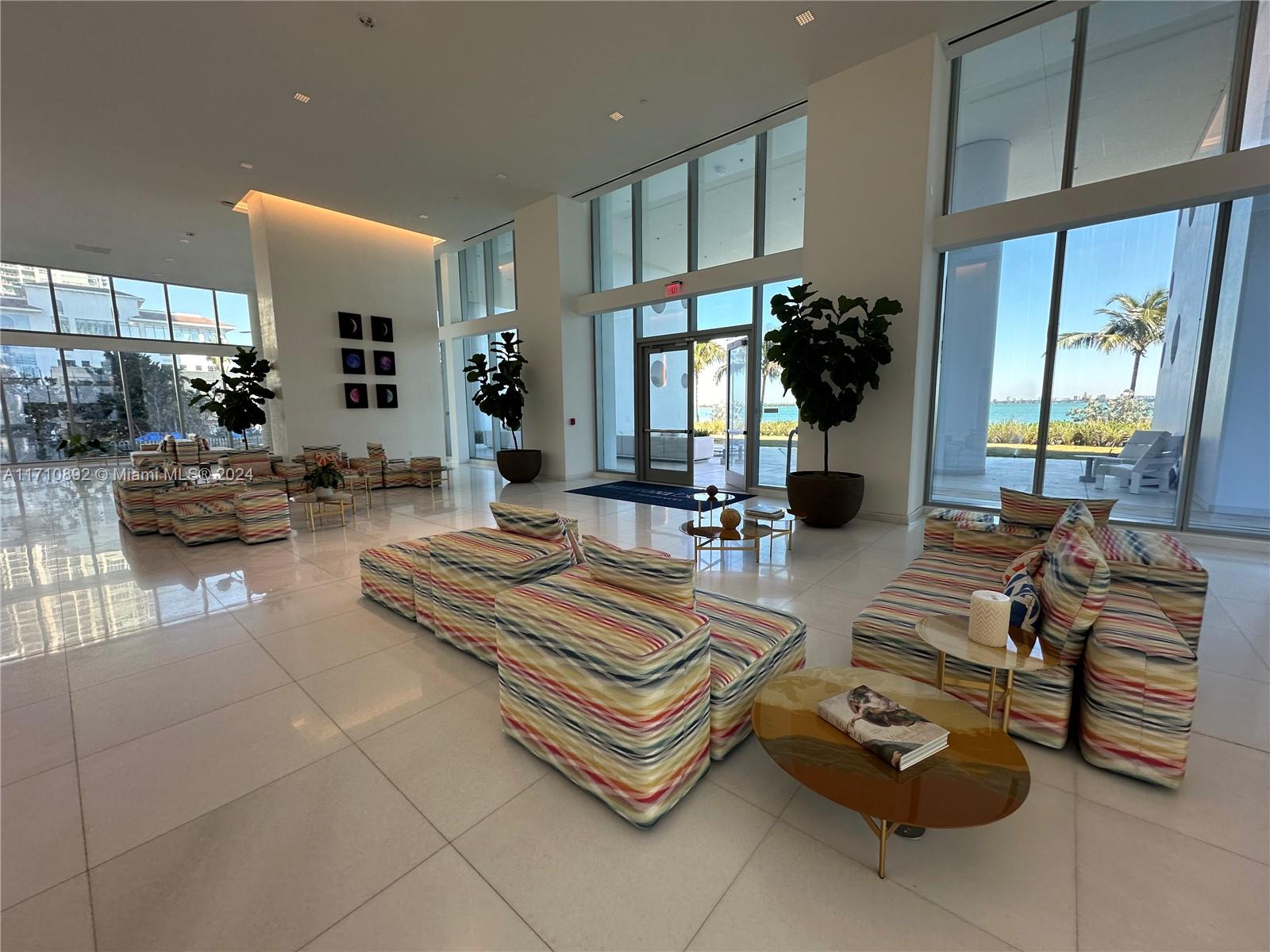 700 NE 26th Ter # 5506, Miami Unit: 5506