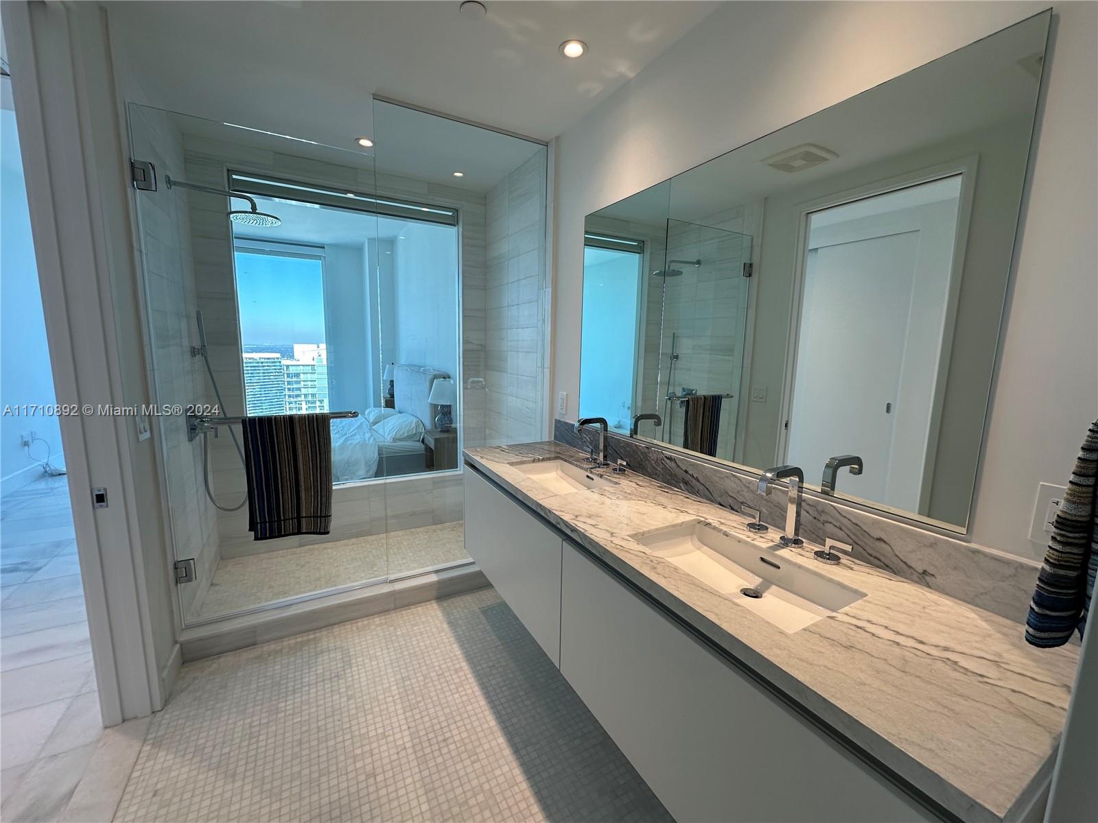 700 NE 26th Ter # 5506, Miami Unit: 5506