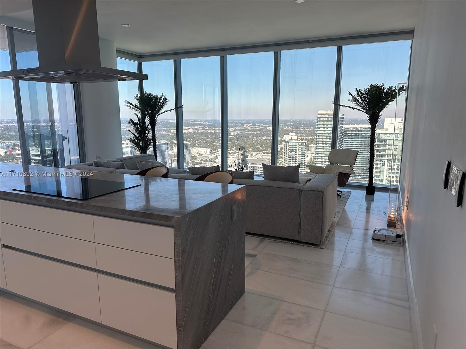 700 NE 26th Ter # 5506, Miami Unit: 5506