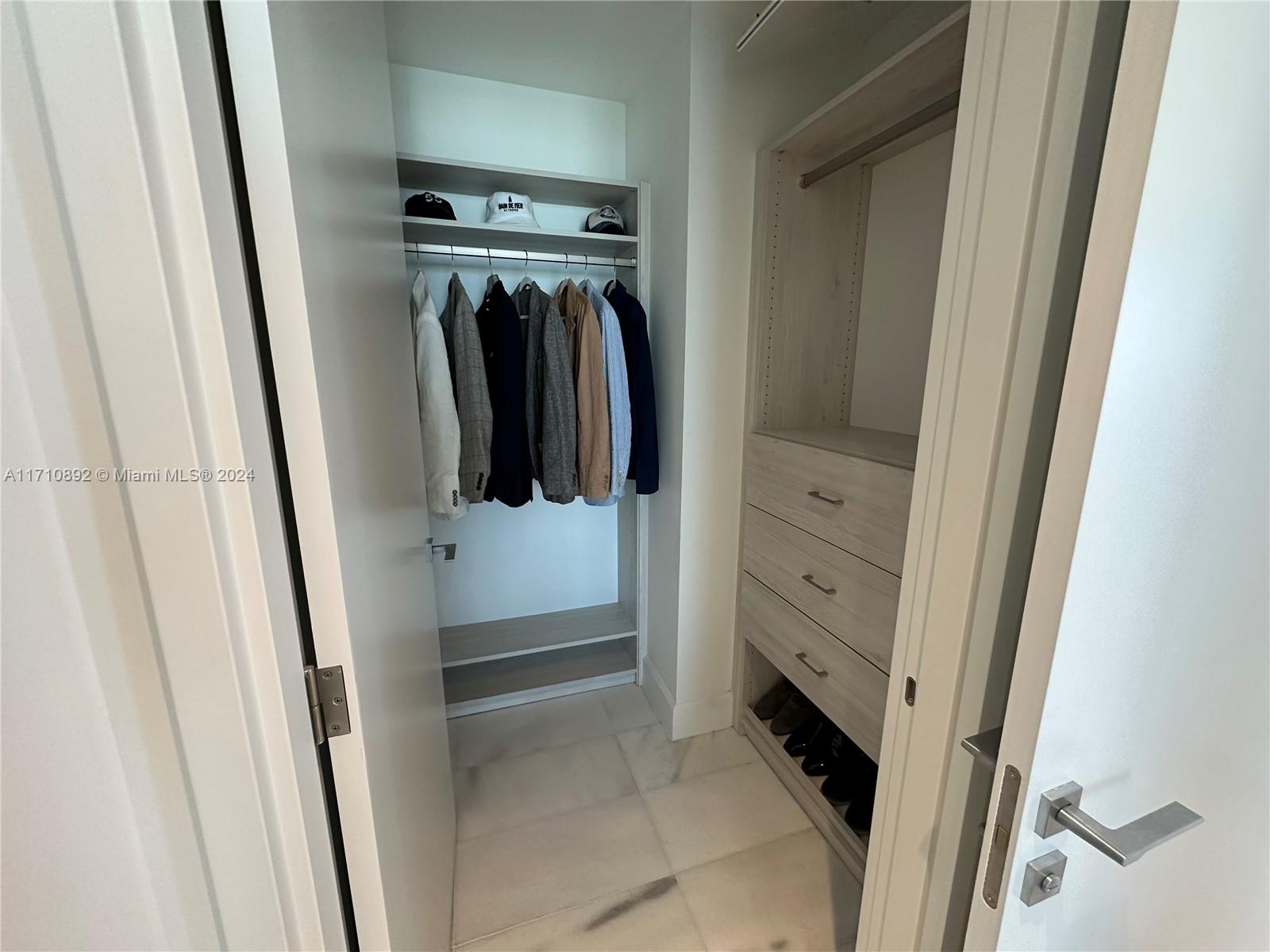 700 NE 26th Ter # 5506, Miami Unit: 5506