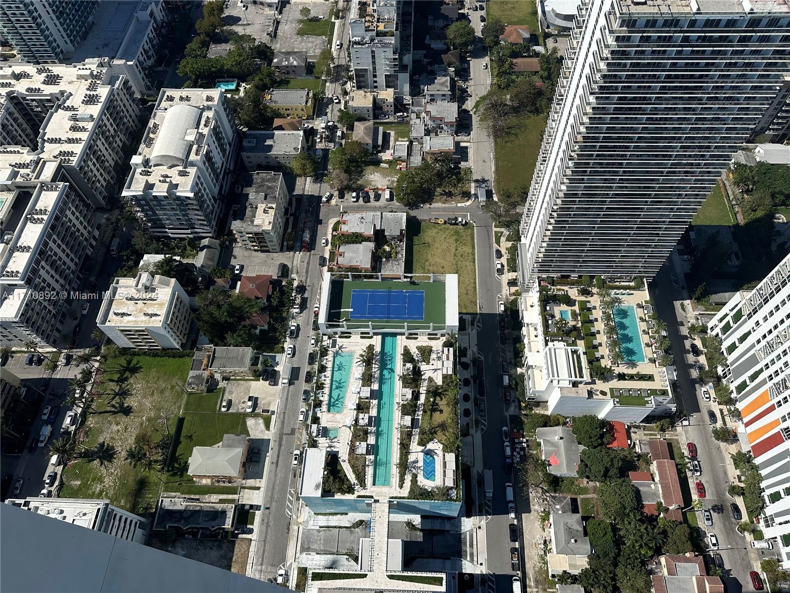 700 NE 26th Ter # 5506, Miami Unit: 5506