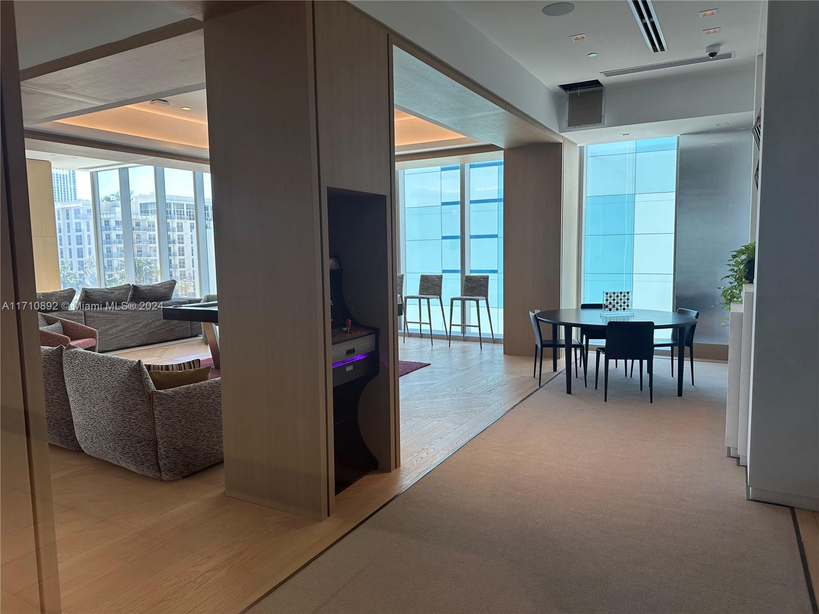 700 NE 26th Ter # 5506, Miami Unit: 5506