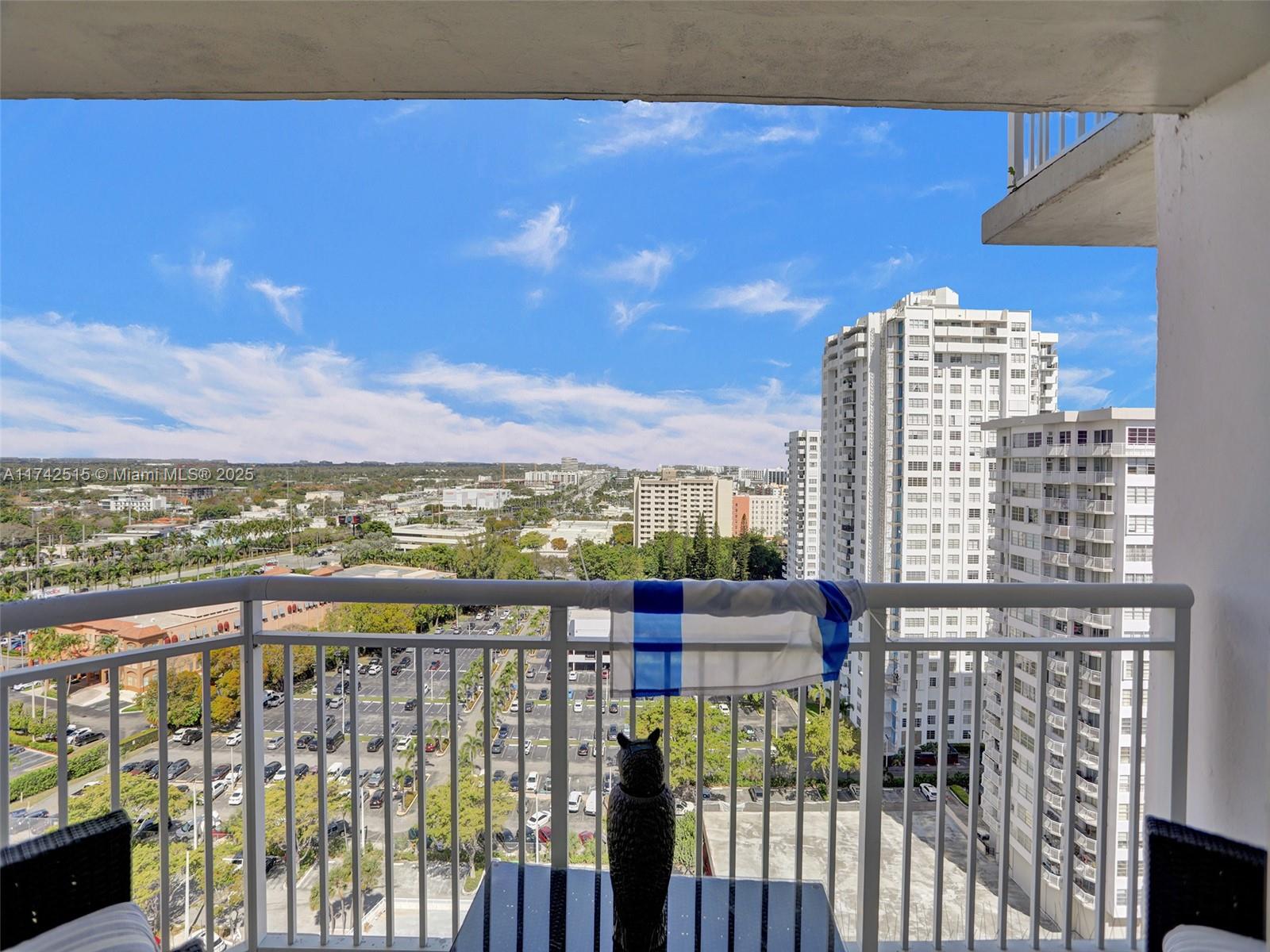 18011 Biscayne Blvd # 1904