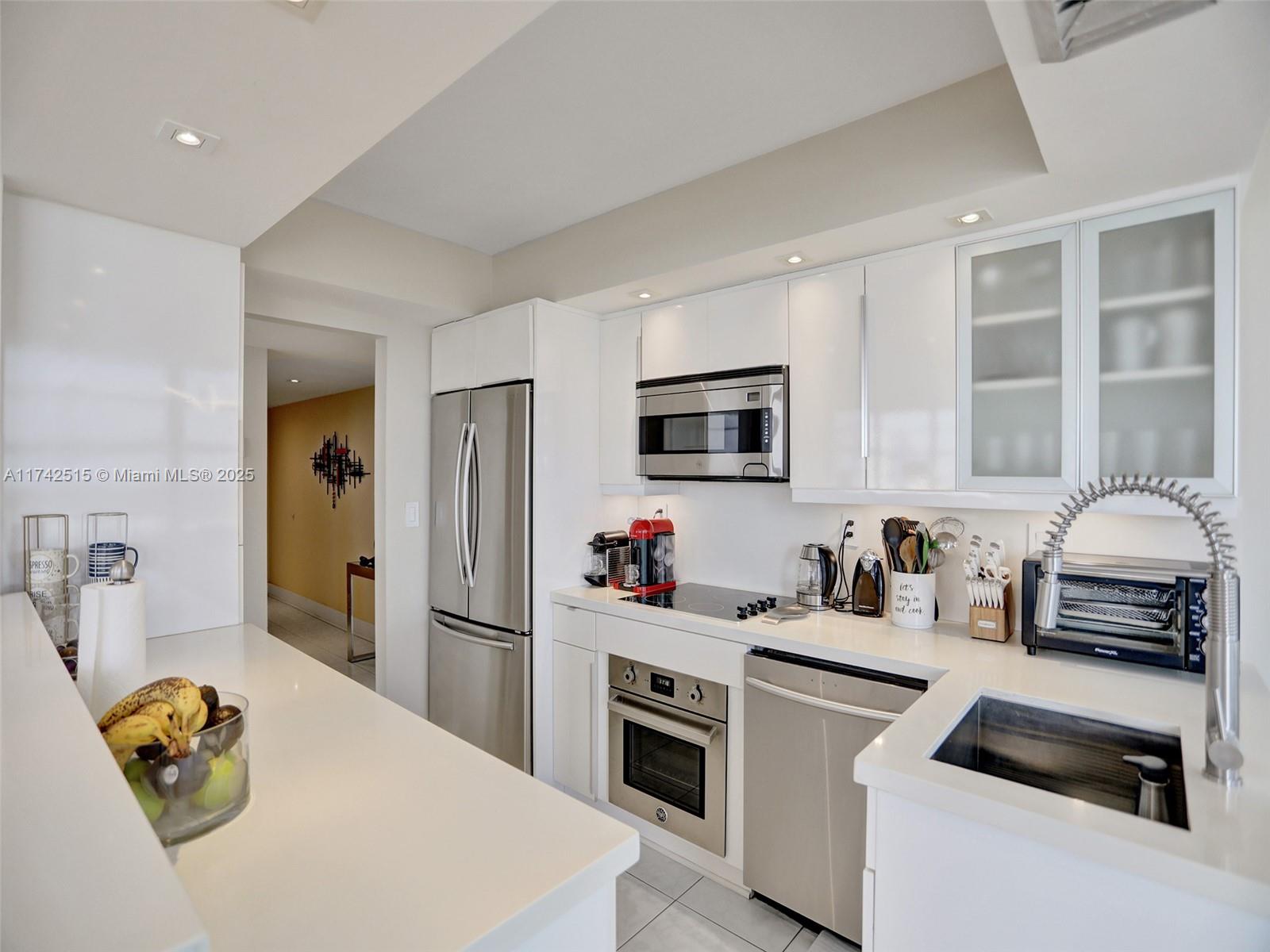 18011 Biscayne Blvd # 1904