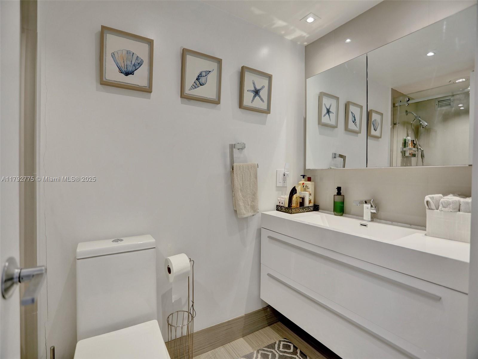 18011 Biscayne Blvd # 1904