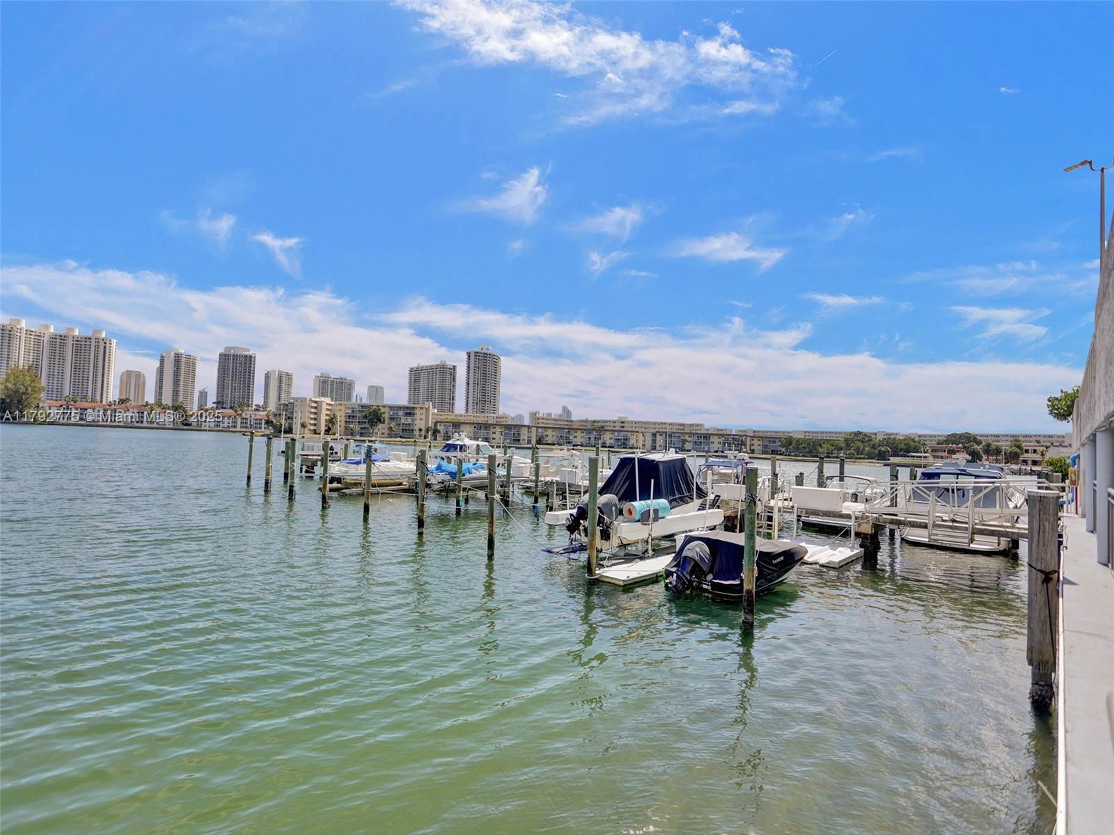 18011 Biscayne Blvd # 1904