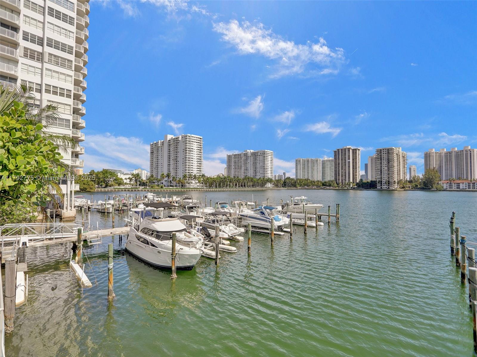 18011 Biscayne Blvd # 1904