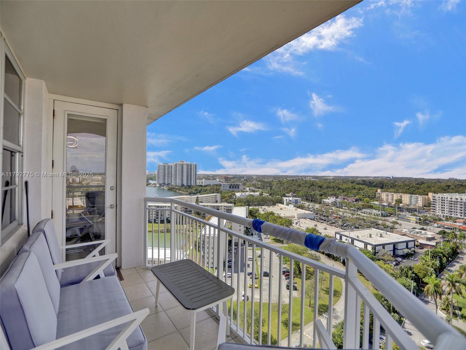 18011 Biscayne Blvd # 1904