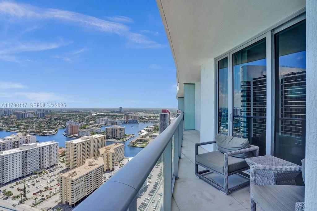 4111 S Ocean Dr # 2803