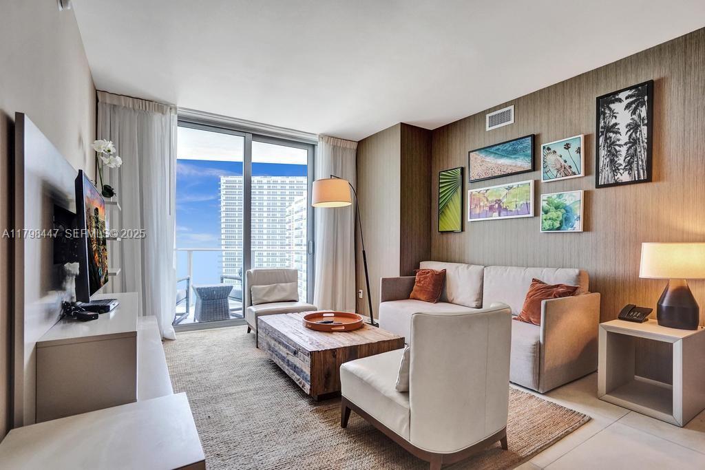 4111 S Ocean Dr # 2803