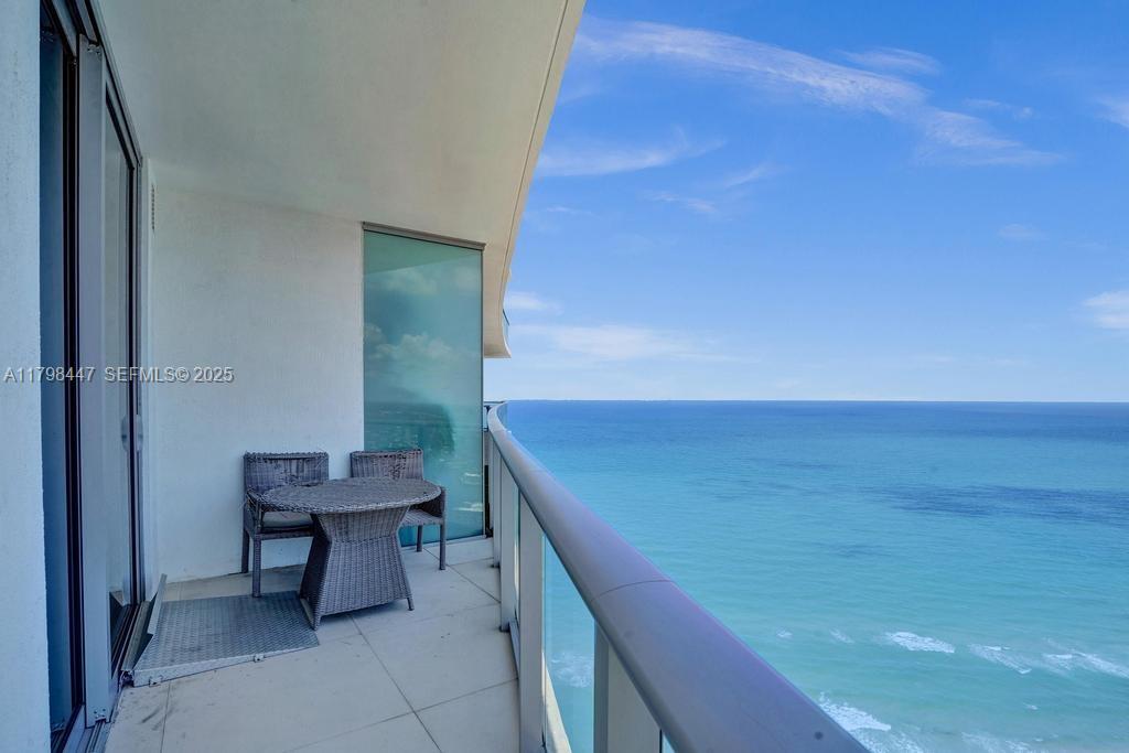 4111 S Ocean Dr # 2803