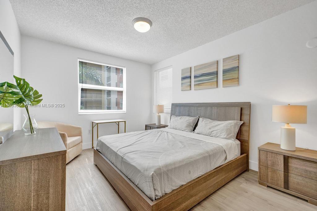 17100 N Bay Rd # 1511